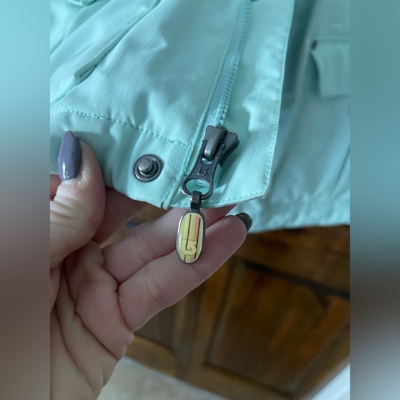 NEW BURTON Chopper Jacket Woman’s Snowboarding Ski Jacket Hand warming Pockets - Picture 2 of 11